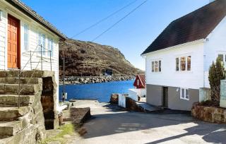Welcome to the idyllic Sogndalstrand - 1