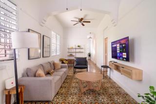 LUX 3BD Collection House by PH - 0