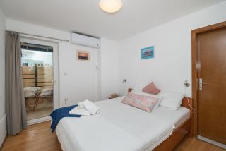 Apartments Jak - 4