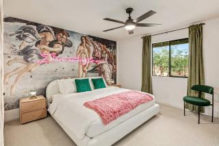 Disco Jungle with Fire Pit+Poolside TV+Yard Games - 2