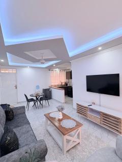 Kevara by H&D Stays - 8