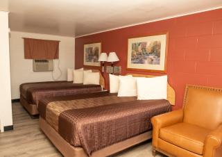 Auto Inn Motel & RV Park - 2