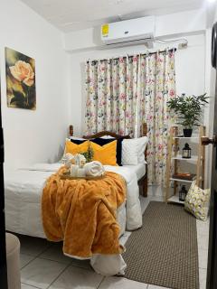 Cozy Comfy Budget Friendly - 9
