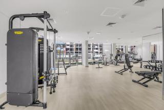 1-Bedroom Oasis with Views - 3