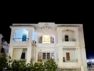 hassan apartments - 0