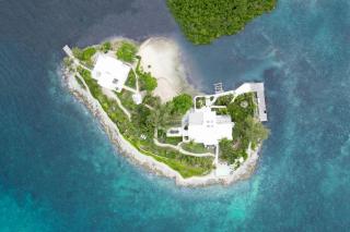 Middle Cay Estate estate - 0
