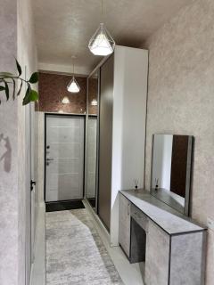 Modern 1BR Apartment near Mega Planet, Yunusabad - - 6