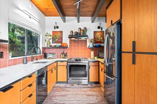 BlackOak Hideaway - 3