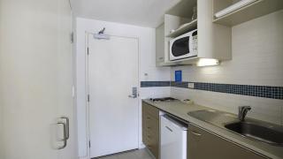 Seachange Studio Ettalong Beach Resort - 1