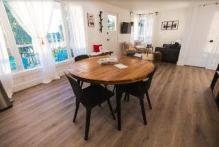 2 Cottages Side-by-Side - Waterfront -Hot Tub-Pets - 9