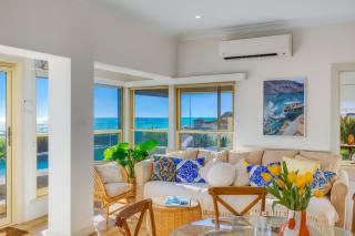 Glenelg Beach House With Private Beachfront Pool - 1