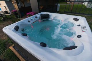 Waterfront-Pet Friendly-HotTub-Firepit-BBQ - 9