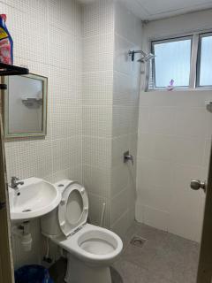 AYAAN FIFA HOME at Quintet Private Parking - 7