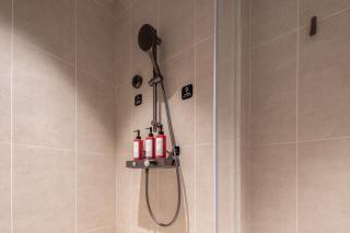 Light Atour Hotel Shanghai Pudong Jinqiao Metro Station - 1