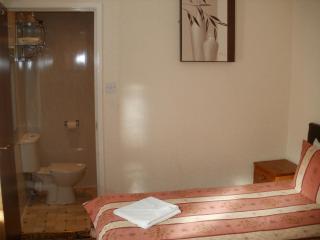 The Trafford Hotel - Blackpool - 1