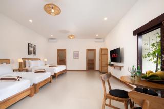 HUGE 9BR,10BATHR Villa,Best Location,5min Beach - 3