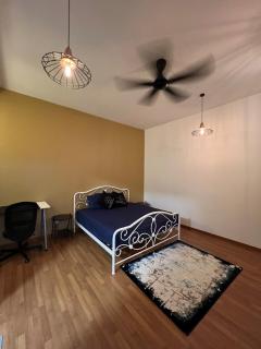 Ayden Modern Homestay - Sepang - 7