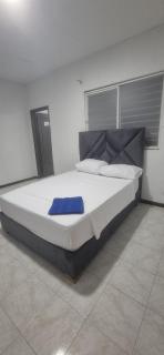 ASL HOME CALI - Hospedaje AV 6a - Cali - 2
