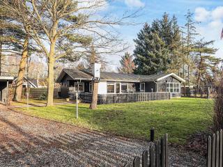 8 person holiday home in Hals-By Traum - 3