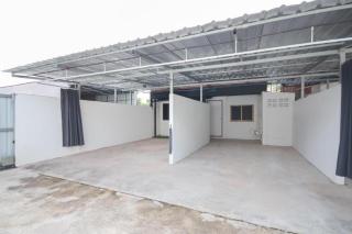 OYO 1163 Eden Hostel - 1