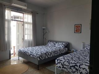 W House Family & Group-Friendly Spacious Cozy Loft, Minburi - 15mins to BKK Airport - 7