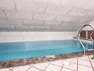 Seaside Retreat with Pool - By Traum Ferienwohnungen - 6