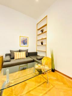 Spacious 2BR Apart 7 Min from Westbahnhof - 3