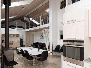12 person holiday home in Egå-By Traum - Åstrup - 2
