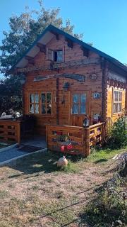 Agréable chalet en bois et son extérieur - 7