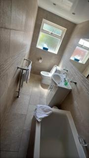 The 2 Bed Haven Perfect For Friends, Family Worker - Gateshead - 8