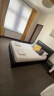 The 2 Bed Haven Perfect For Friends, Family Worker - Gateshead - 6