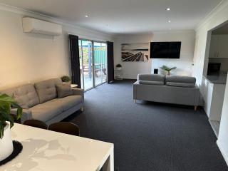 The Oaks Hotel Motel - Albion Park - 7