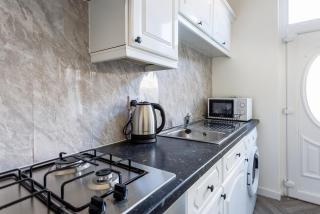 3 Bed Home From Home, Family, Workers And Friends - 4