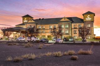 Comfort Suites Moses Lake - 9