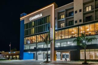 Cambria Hotel St Petersburg-Madeira Beach Marina - 8