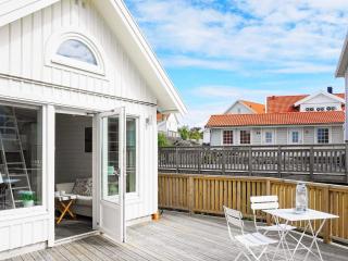 2 person holiday home in Rönnäng - 9