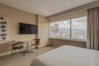 V Grand Hotel, a member of Radisson Individuals - Medellín - 2