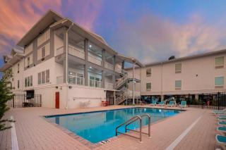 The J Hotel Dunedin Clearwater, an Ascend Collection Hotel - 1