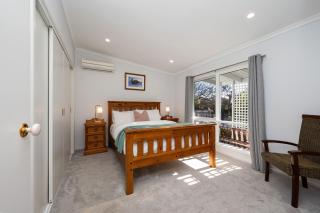 Hilltop Cottage - Beachside Escape - Blairgowrie - 5