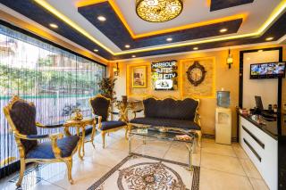 Harbour Suites Old City - 9