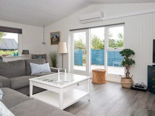 8 person holiday home in Ålbæk - 4