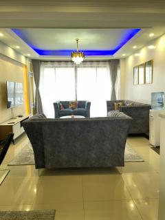 Smart elegant three bedroom apartment with fully equipped gym child play area proximity to shopping malls and great breathtaking city views - 2