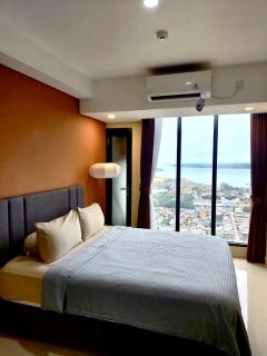 Serene Studio Pollux Batam Center - High Floor Sea View - 0