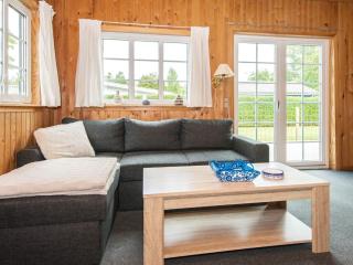 Tranquil Cottage near Kvie Lake-By Traum - 2