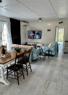 Old Oak Tree Cottage - 4