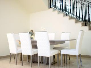 4 bedroom private villa in JVC - 7