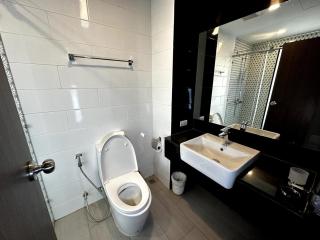 Royal Lee 1 bedroom Apartment - 6
