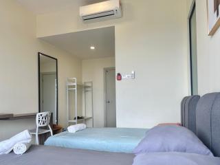 Mid Vally Southkey JB, 2BR, WIFI, 7 mins to CIQ , 5-7pax - 4