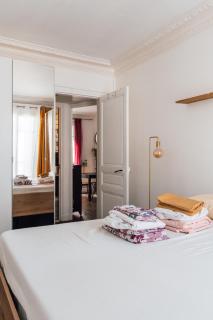 T2 calme à Saint-Ouen, métro 13 et 14, 15 min de Paris - 5