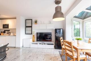 Rob's Place - Ruhige 2-Zi-City-Oase mit Panorama über den Weberplatz -  - 6